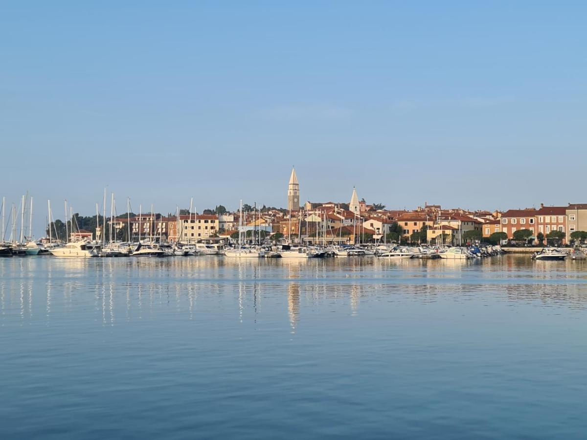 Apartma Sinitus Izola Buitenkant foto