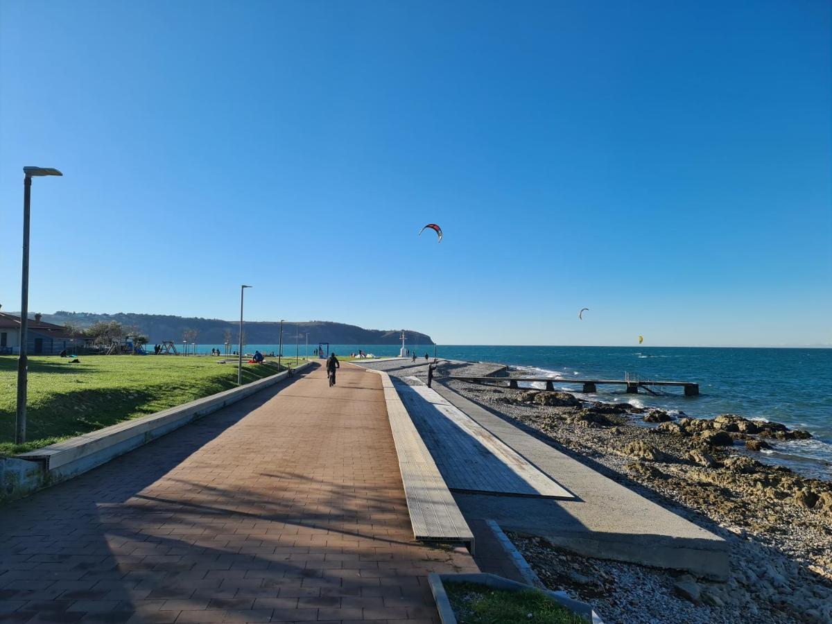 Apartma Sinitus Izola Buitenkant foto