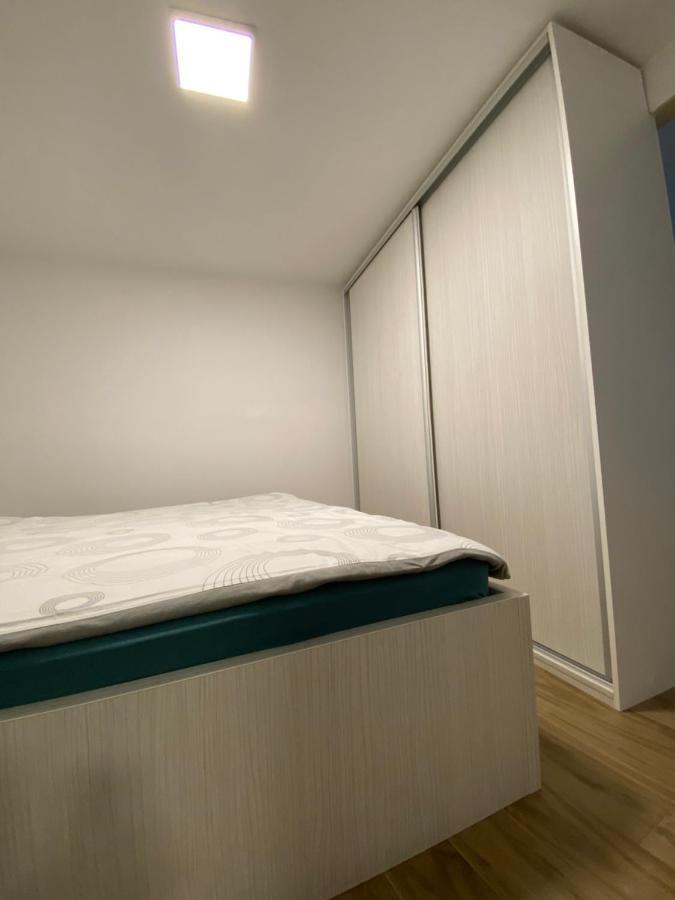 Apartma Sinitus Izola Buitenkant foto